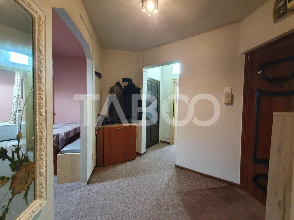 Apartament 2 camere decomandat 54 mp zona Bulevardu Unirii etaj 4 – fotografia 6 din 7