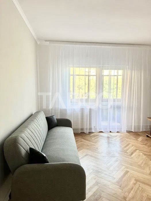 Apartament cu 3 camere in Grigorescu cu 2 balcoane etaj 1 langa Piata – fotografia 2 din 8