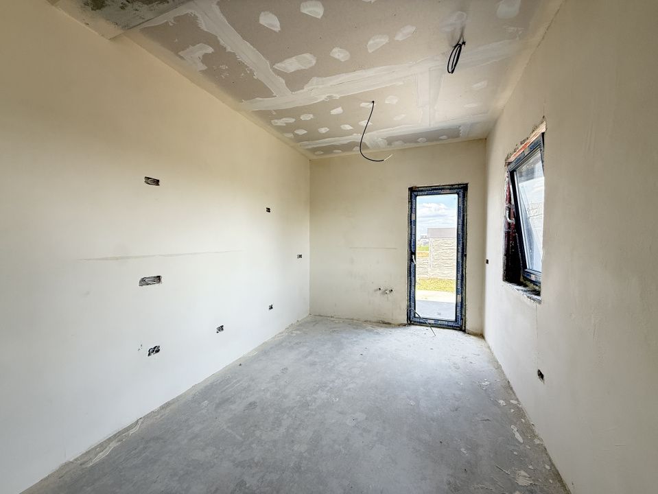 Duplex cu 3 camere si teren de 247 mp de vanzare in localitatea Sacalaz – fotografia 7 din 24