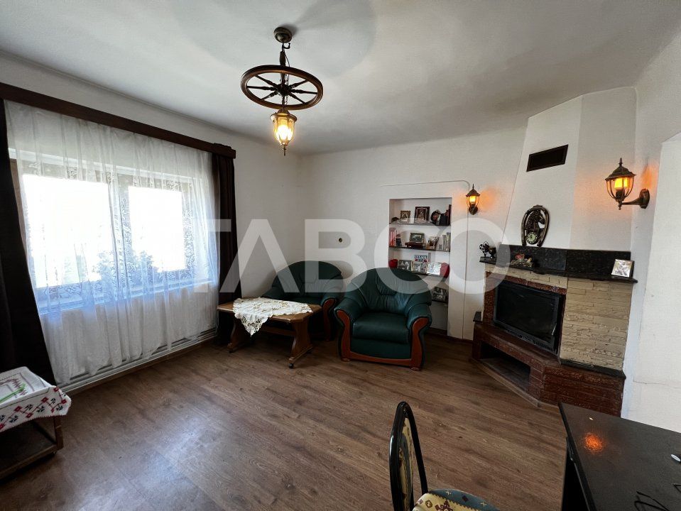 Casa individuala de vanzare cu 3 camere 500 mp teren Cornatel Sibiu – fotografia 13 din 15