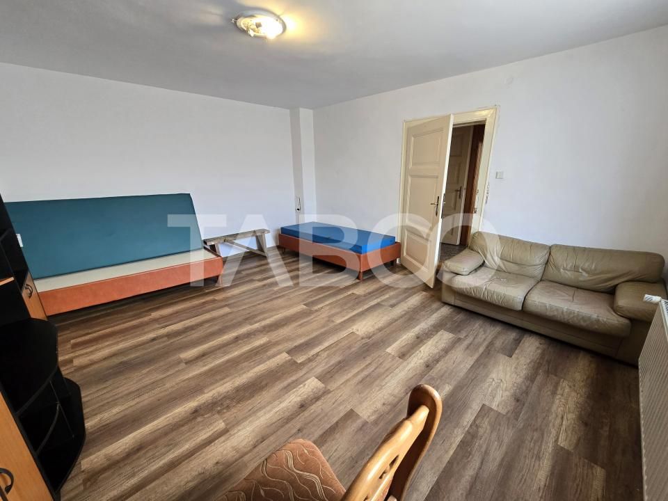 Apartament decomandat 93 utili curte proprie pivnita Sub Arini Sibiu – fotografia 12 din 20