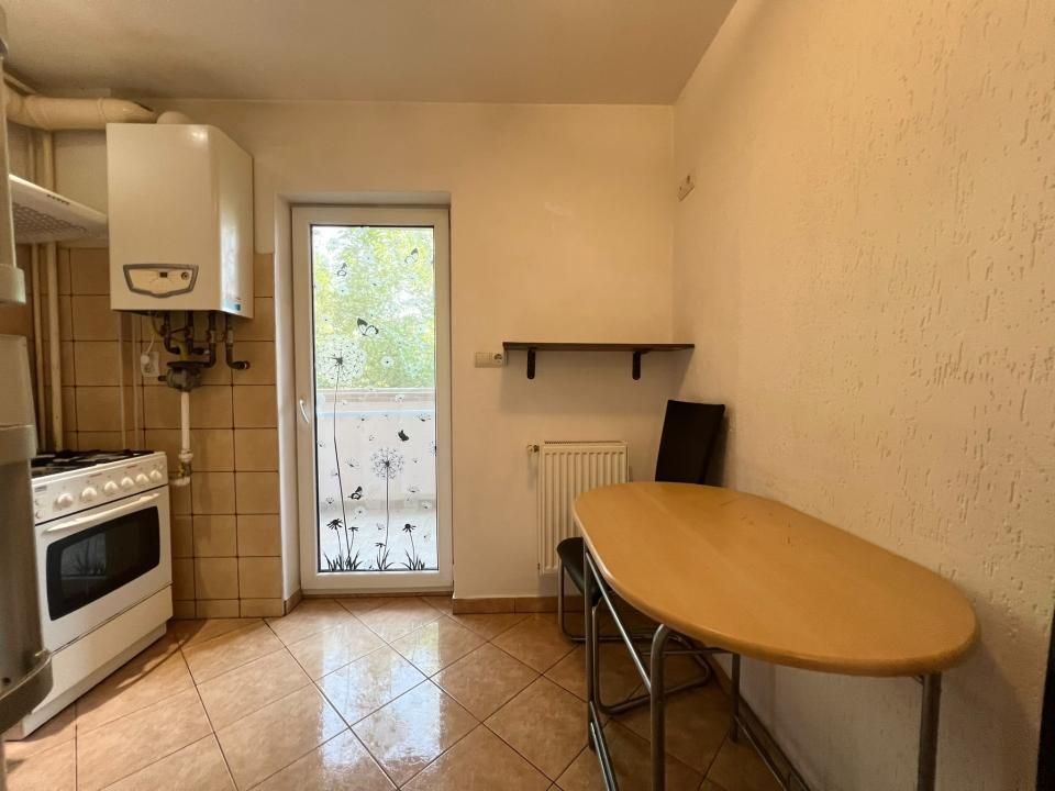 Apartament, 3 camere, 63 mp utili, etaj 2 - Zona Lunei – fotografia 8 din 12