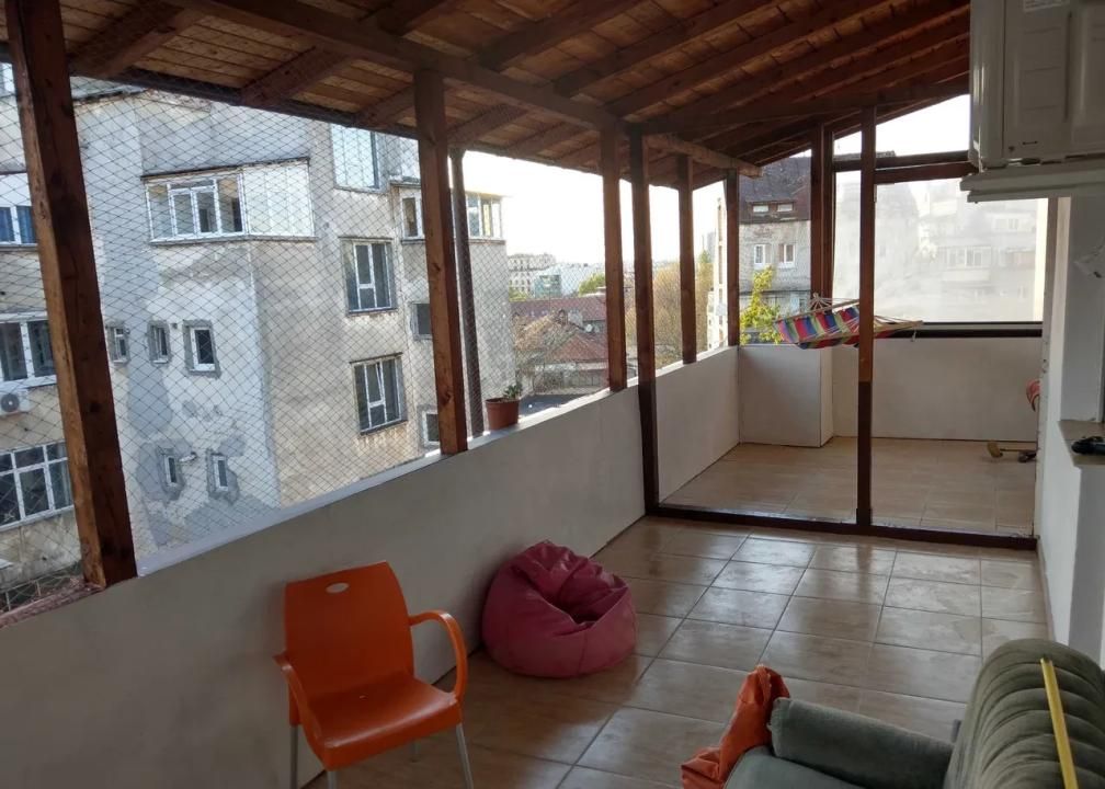 2 Camere | Cismigiu | Metrou | Terasa 35 mp | Centrala proprie – fotografia 4 din 8