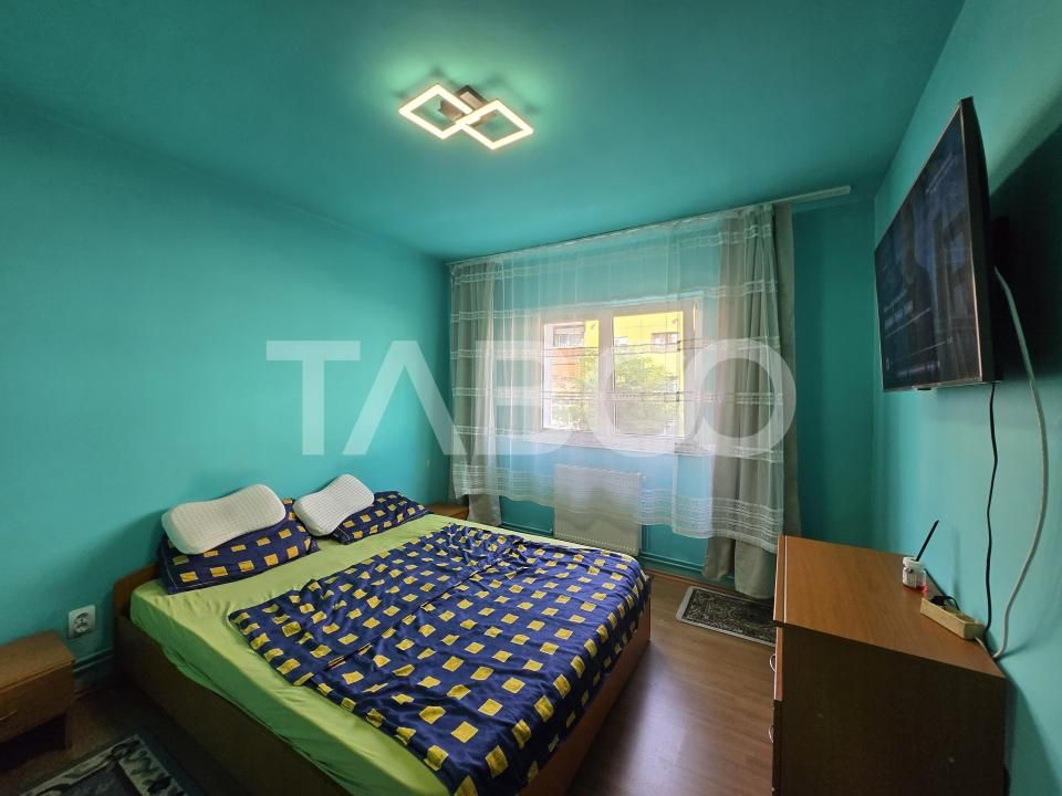 Comision 0 Apartament 3 camere de vanzare decomandat etaj 2 V.Aaron – fotografia 3 din 19