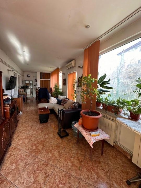 Casa situata in zona Tomis II | 386 mp teren – fotografia 12 din 22