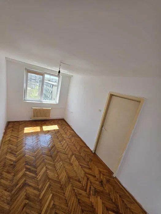 Apartament 2 camere Abator – fotografia 2 din 8