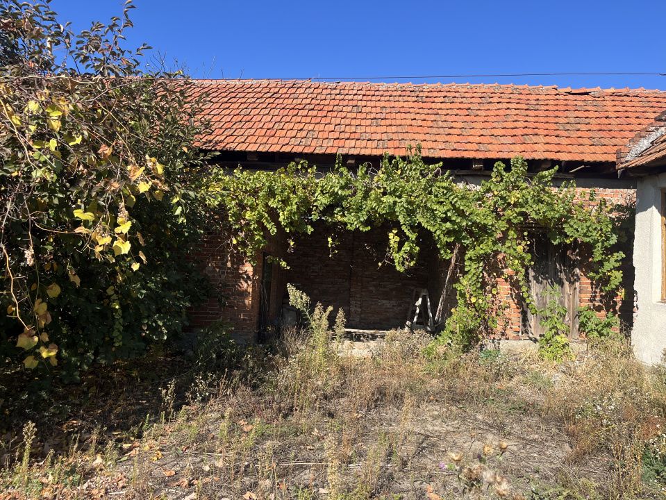 COMISION 0 % Paru - Lugoj, Casa cu 8 camere, teren 1150 mp – fotografia 8 din 11