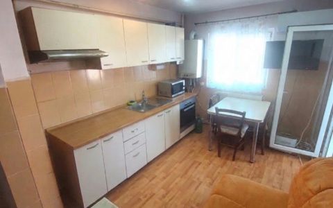 Apartament 2 camere decomandat  Cetate