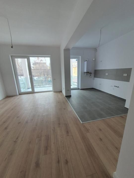 3 Camere de vanzare | Calea Calarasilor | Metrou | Centrala | Parcare – fotografia 1 din 7