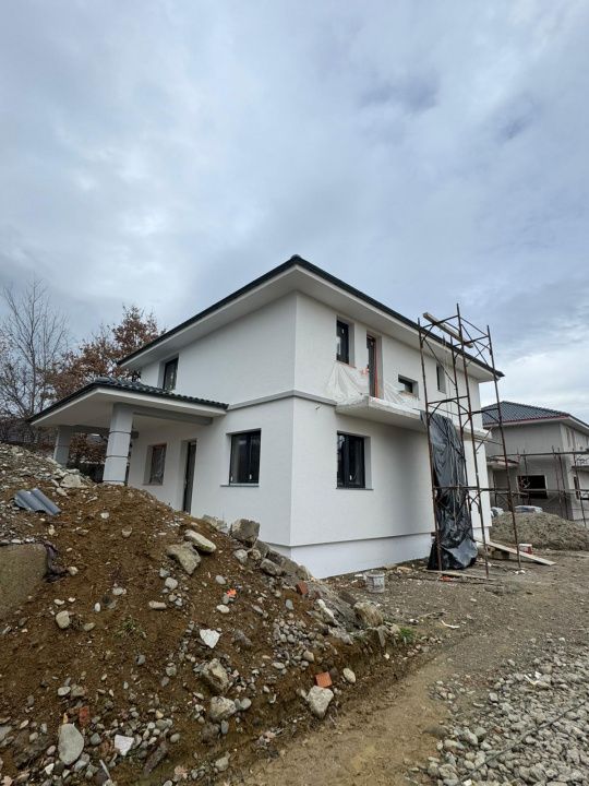 Proiect Rezidențial – 7 Case Însiruite în Zona Valea Rusului – fotografia 4 din 10
