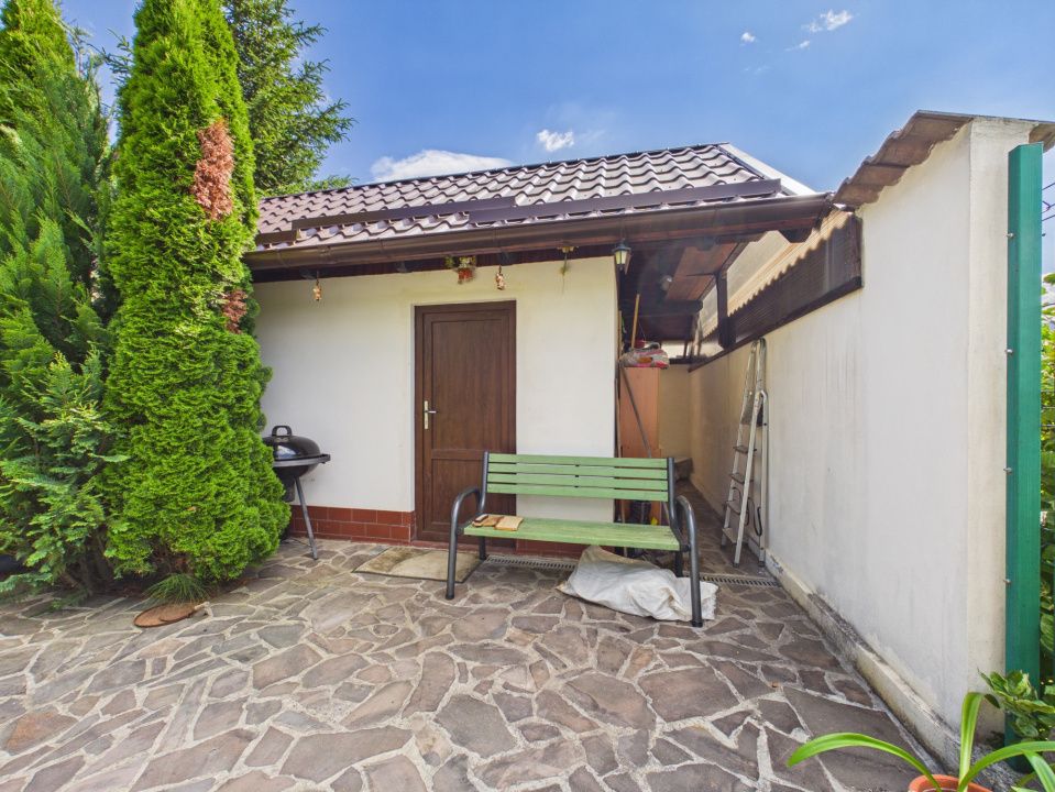 Casa cu priveliste de vis si potential turistic sau investitie in zona Bran – fotografia 42 din 46