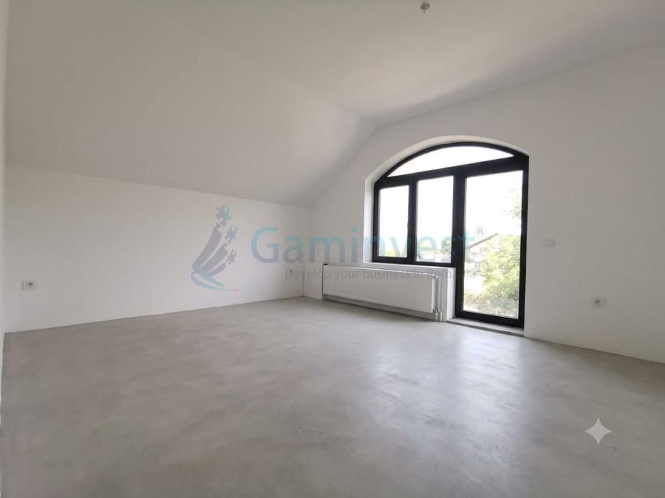 Casa de vanzare cu 4 camere in Osorhei, 1433 mp teren, Bihor – fotografia 9 din 12