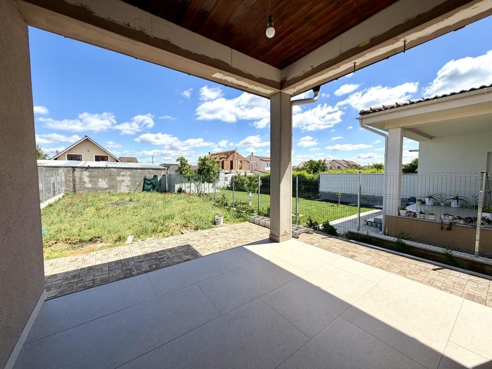Duplex elegant, 4 camere, 124 mp utili, 350 mp teren - Dumbravita – fotografia 14 din 16