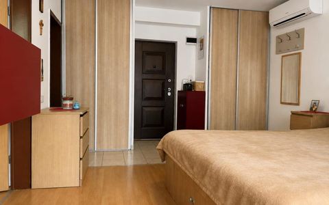 Apartament o camera, 40mp, etaj intermediar, zona Petrom