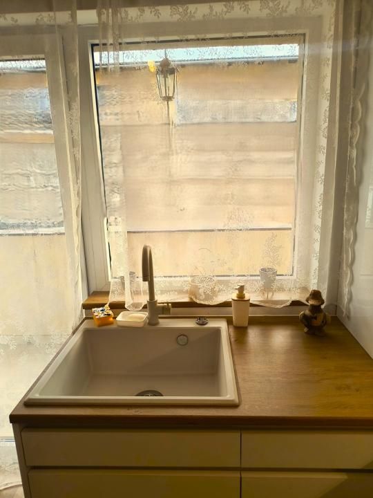 Apartament de vanzare 2 camere, complet mobilat si utilat, parcare, zona Porii! – fotografia 3 din 13