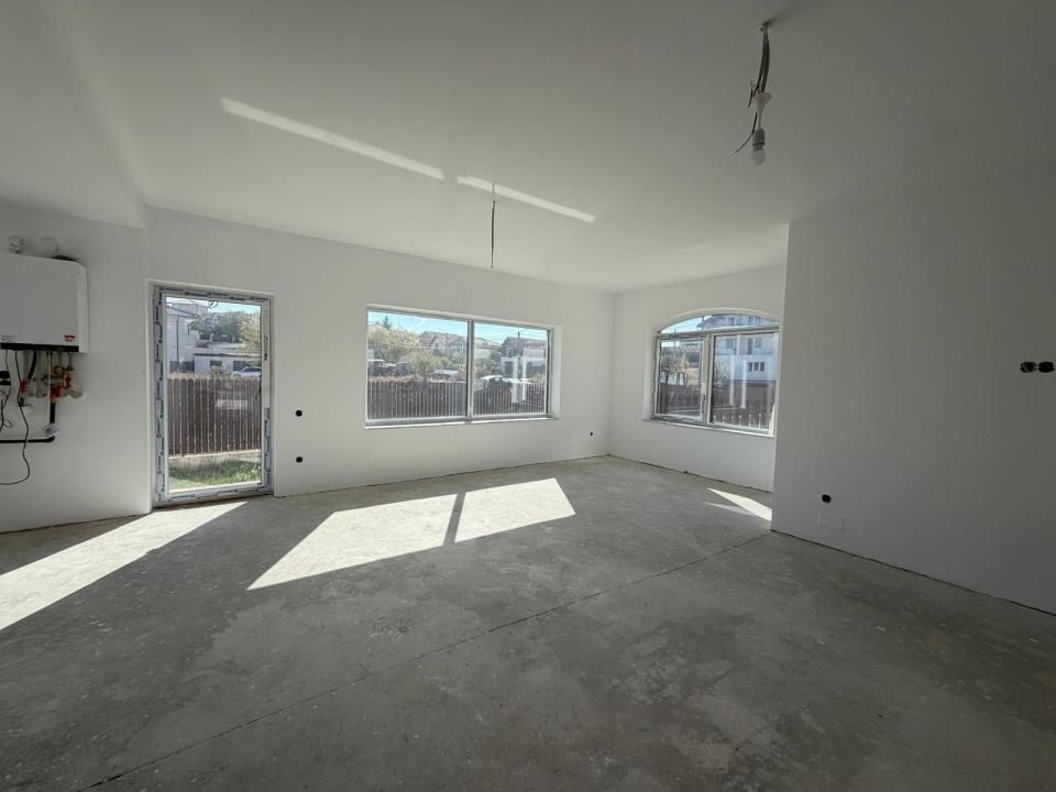 Casa individuala, 125 mp-Dezmir – fotografia 3 din 8