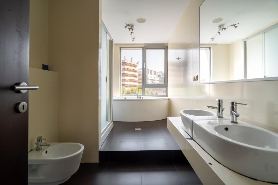 5 camere 185 MPU | Amfiteatru - Iancu Nicolae | 2 locuri parcare – fotografia 39 din 46