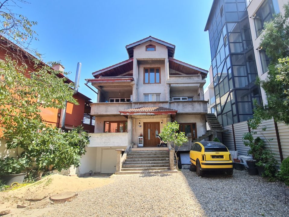 Vila Bulevardul Pipera S+P+1+M, 534 mp Teren – fotografia 2 din 13