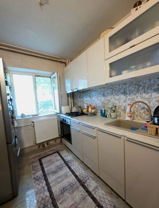 Apartament  3 camere, mobilat situat in Zona Dacia- Tomis 3 – fotografia 7 din 8