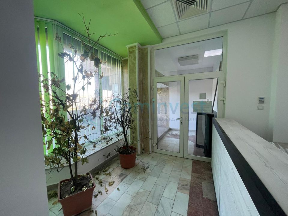 Spatiu comercial de inchiriat, zona centrala, Oradea, Bihor – fotografia 2 din 21