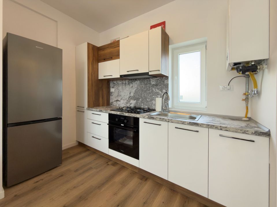 Apartament 2 camere Mamaia Nord ,mobilat la 200m de plaja – fotografia 7 din 8