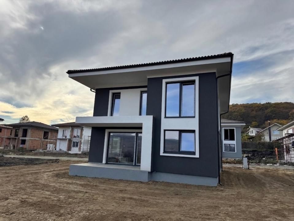 Casă individuală, 120 mp utili, teren 500 mp | Chinteni – fotografia 3 din 14