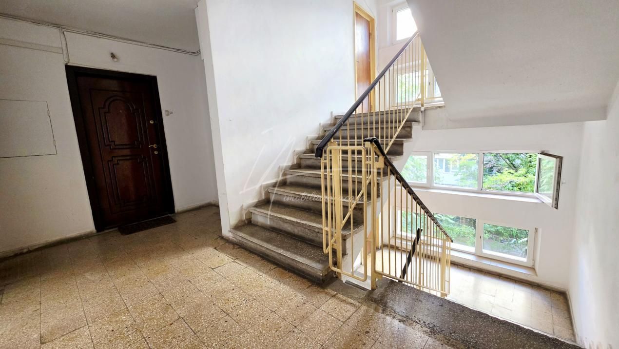 Ion Mihalache 38. 3 camere decomandat. La doi pasi de piata Victoriei – fotografia 49 din 56