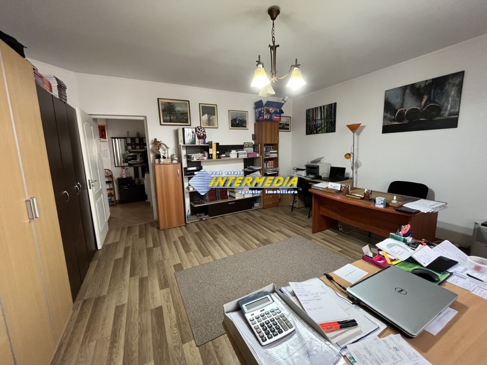 Casa vanzare Alba Iulia zona Centru ideala pentru doua familii finisata complet – fotografia 20 din 23