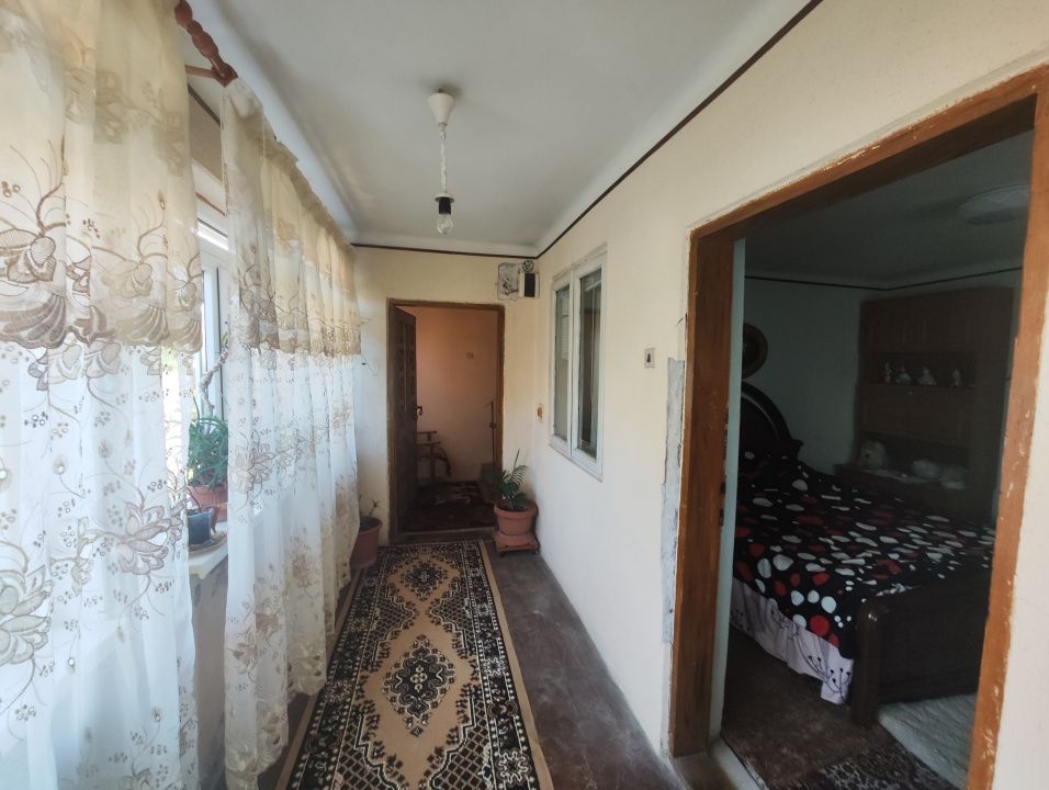 Casa 4 camere, teren 250 mp, localitatea Podari, zona Profi Loco. – fotografia 8 din 12