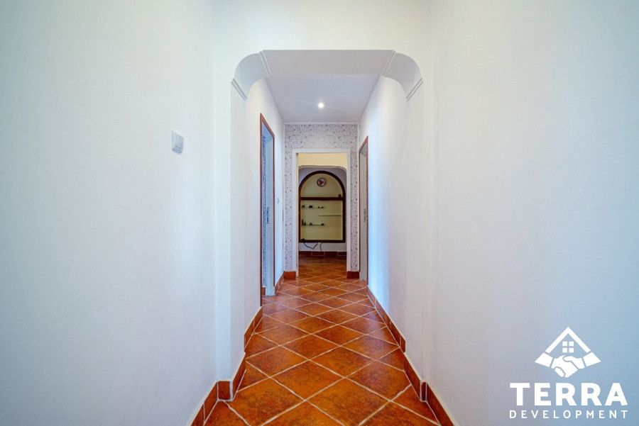 Apartament spectaculos de 5 camere în Sinaia cu priveliște de vis către munte – fotografia 20 din 25