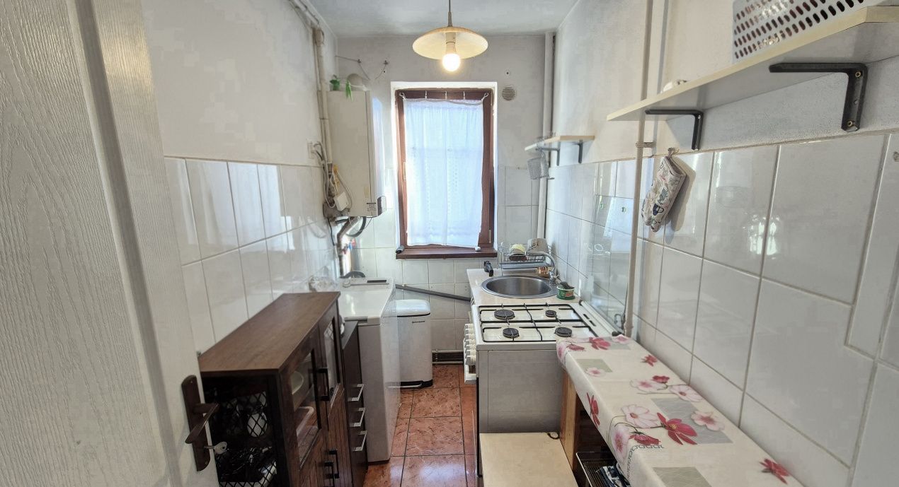 Vânzare apartament 3 camere, et. 3, str. Olari - zona Liceului Pedagogic – fotografia 6 din 10