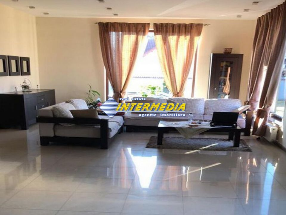 Vila de Vanzare in Alba Iulia CETATE Kaufland 6 camere D+P+E cu 2550 mp. Teren – fotografia 5 din 27