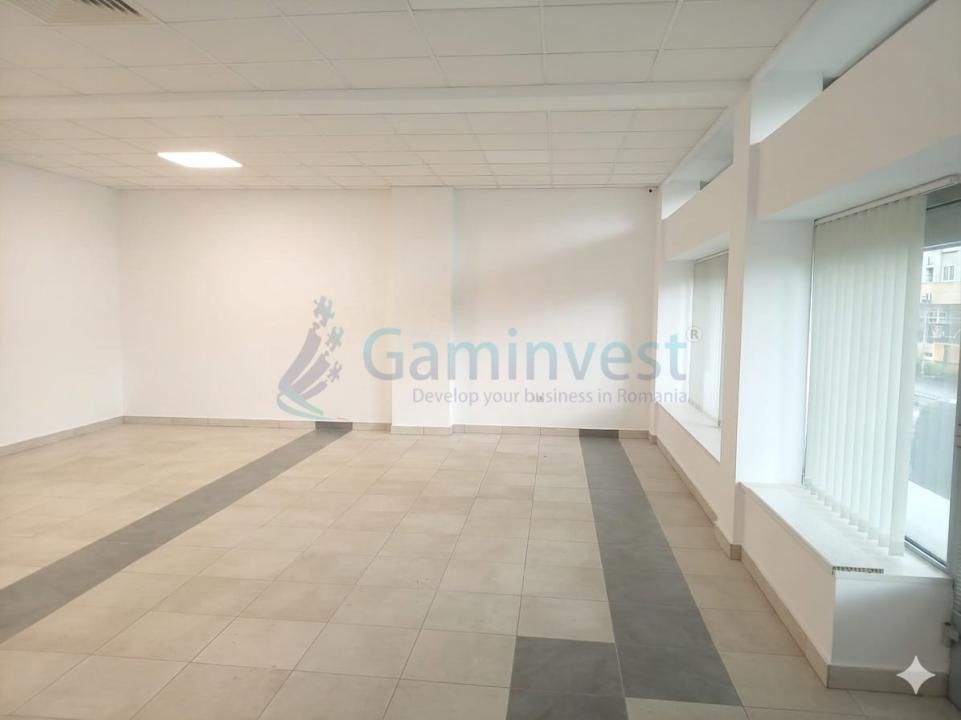 Cadire - Spatiu comercial de inchiriat in Oradea, 330 mp utili in Rogerius – fotografia 1 din 13