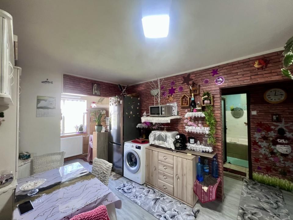 Apartament modern, 2 camere, 43 mp, decomandat, mobilat si utilat - Lipovei – fotografia 8 din 10