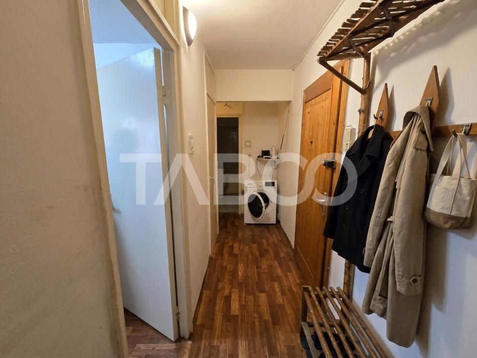 Apartament decomandat 2 camere etaj3 balcon pivnita Vasile Aaron Sibiu – fotografia 9 din 10