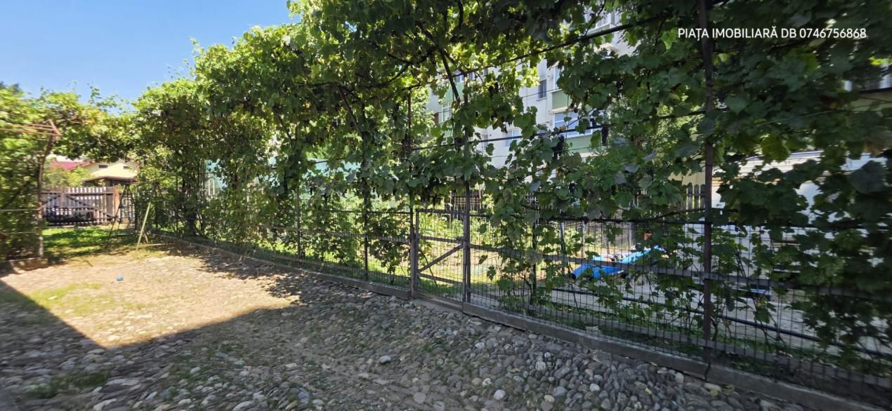 Casă Individuală cu Grădină, Livadă și Garaj– 148 mp/Teren 818 mp, Zona Centrală – fotografia 10 din 12