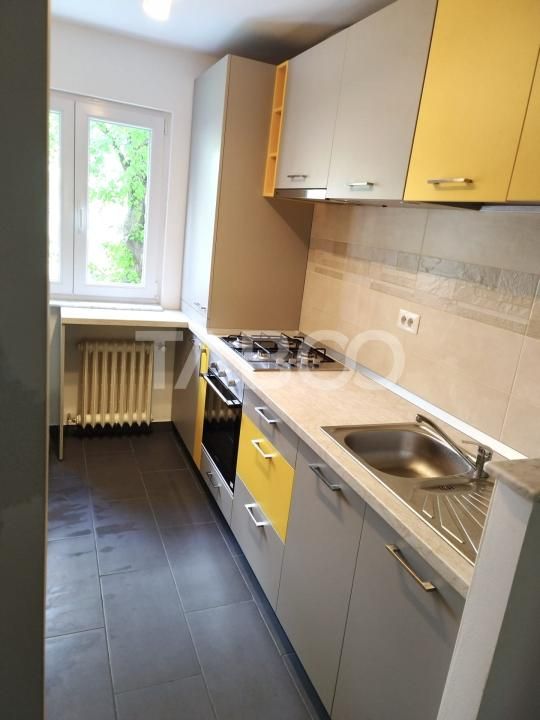 Apartament cu 3 camere de vanzare in Manastur zona Piata Flora cu boxa – fotografia 5 din 8