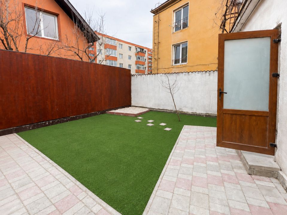 Spatiu comercial nou, 45 mp, cu curte proprie | Ideal birou sau servicii – fotografia 2 din 9