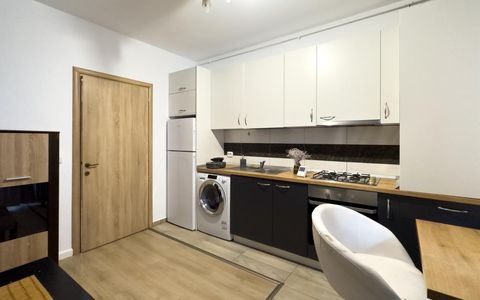 Apartament cu 2 camere | Decomandat | 8 mp Balcon | Cartierul Solar