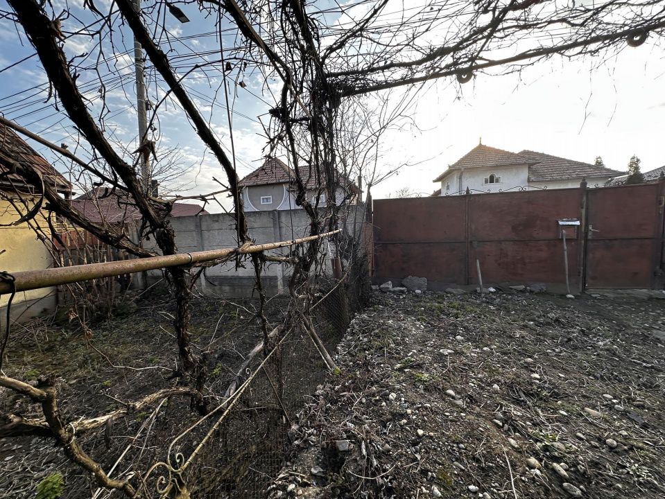 Teren Intravilan intrare Barabant 1242 mp. Imprejmuit Asfalt Utilitati Bransate – fotografia 6 din 14