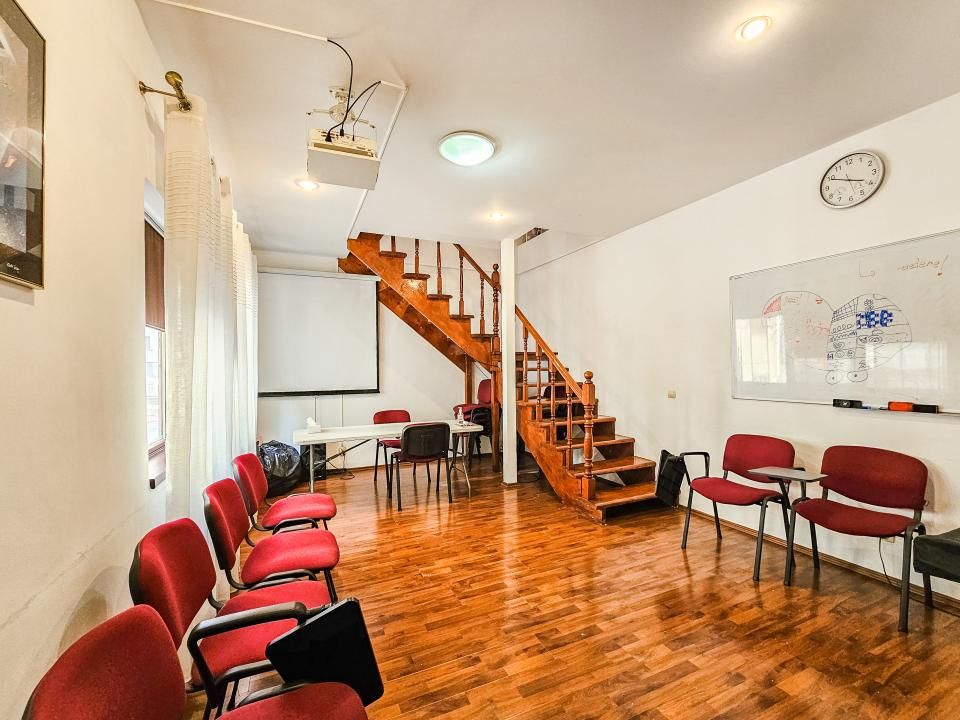 Spațiu 2 niveluri de închiriat, 80mp, vilă, zona Decebal, Piața Alba Iulia – fotografia 1 din 13