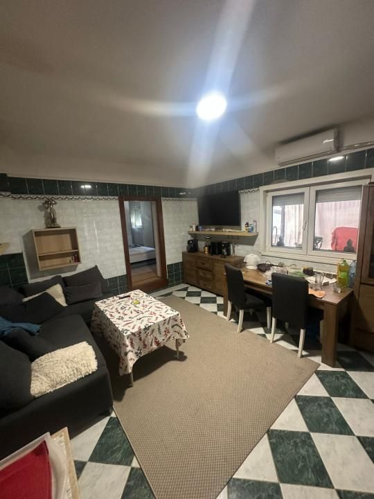 Casa cu 4 camere | Doamna Ghica | Centrala | Curte | 3 dormitoare – fotografia 8 din 15