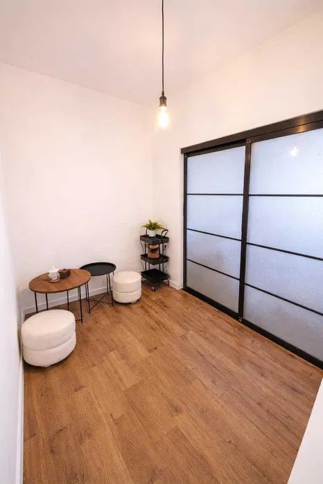 Apartament de vanzare 3 camere 60 mp zona Floresti Teilor – fotografia 3 din 8