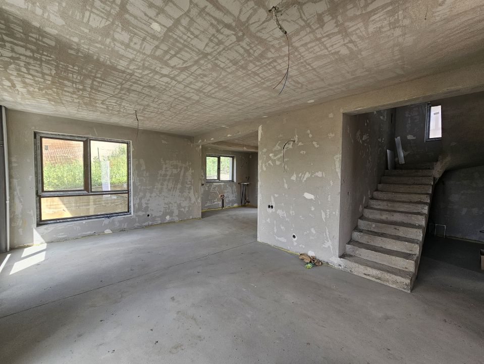 Casa NZEB cu panouri fotovoltaice in Dezmir – fotografia 11 din 24