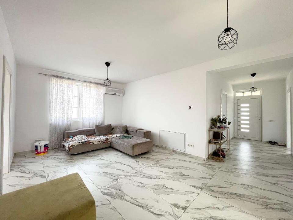 Casa Individuala 4 camere + pod mansardat - Urseni – fotografia 1 din 13