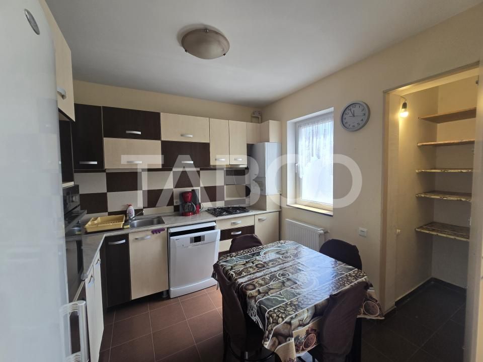 Apartament 3 camere 67mpu 2 balcoane etaj 1 zona Turnisor – fotografia 13 din 14