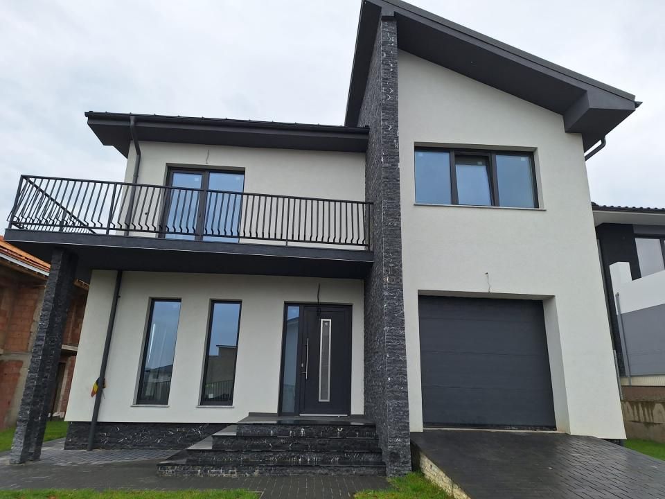 Casa deosebită, 230mp utili, 716mp teren, zona Profi Chinteni – fotografia 1 din 17
