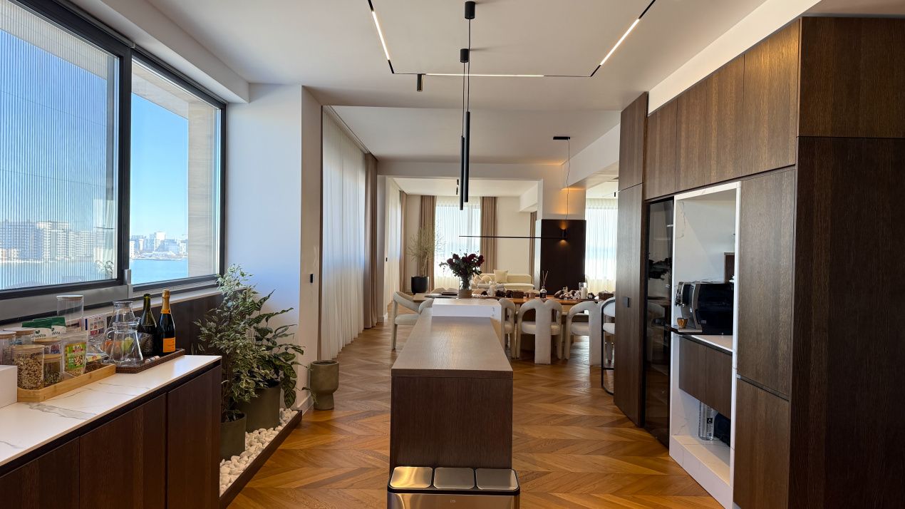 Penthouse pe bune, 5 camere, vedere la Mare si la Lac, 5 parcari subterane – fotografia 13 din 85