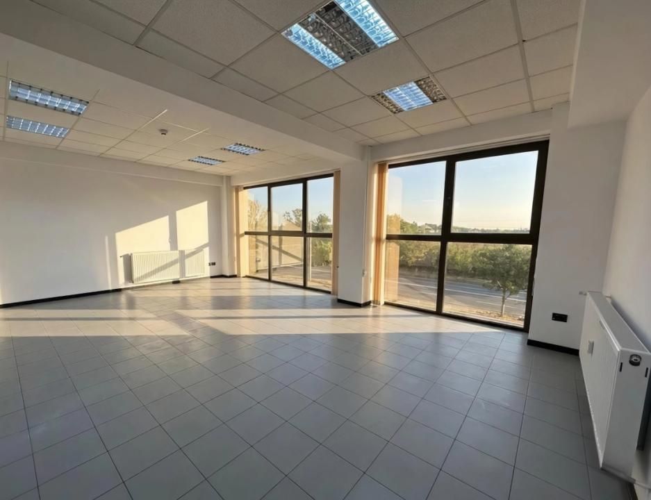 CLADIRE DE BIROURI SI SPATIU COMERCIAL FLEXIBIL, PLOIESTI, - RANDAMENT EXCELENT – fotografia 3 din 18