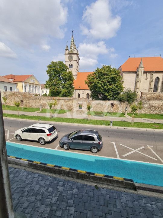 Spatiu comercial de inchiriat pe Lucian Blaga in centru Sebes – fotografia 8 din 9